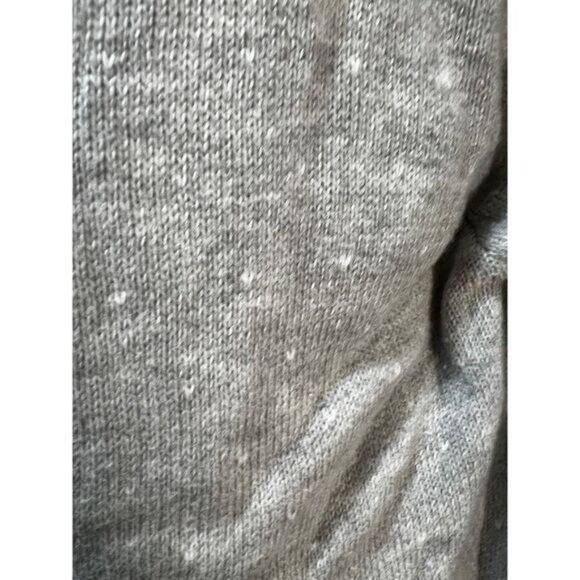 NEW Shrinking Violet Embroidered Christmas Penguin‎ Sweatshirt Medium - Picture 3 of 6